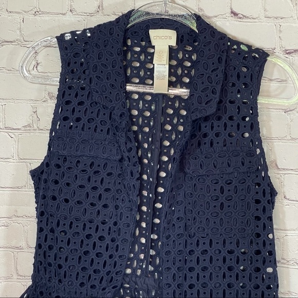 Chico’s Blue Eyelet Vest Jacket size 0 - Picture 5 of 15